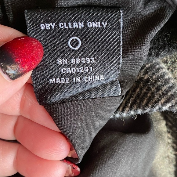 Sugarfly Black and white plaid jacket SZ L - Picture 7 of 7